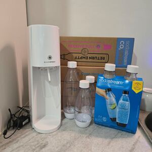 Soda stream with 8 co refills